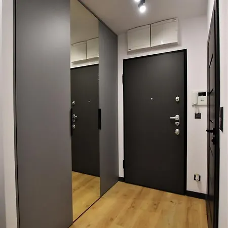 Center Вроцлав